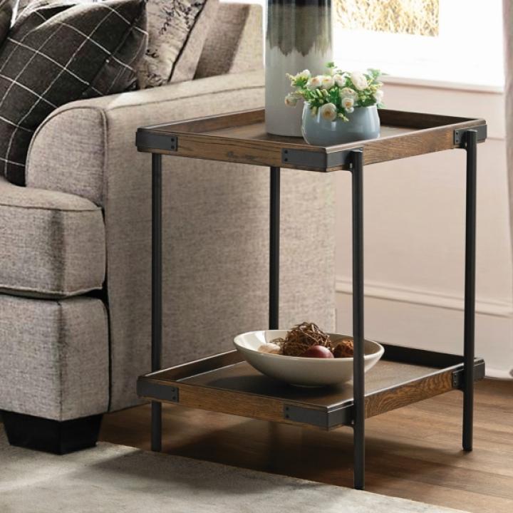 Mahogany Tray Top and Shelf Wood Accent Table