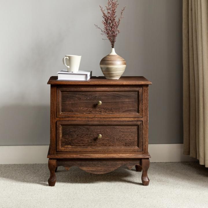 Brown Wood Traditional 2-Drawer Nightstand