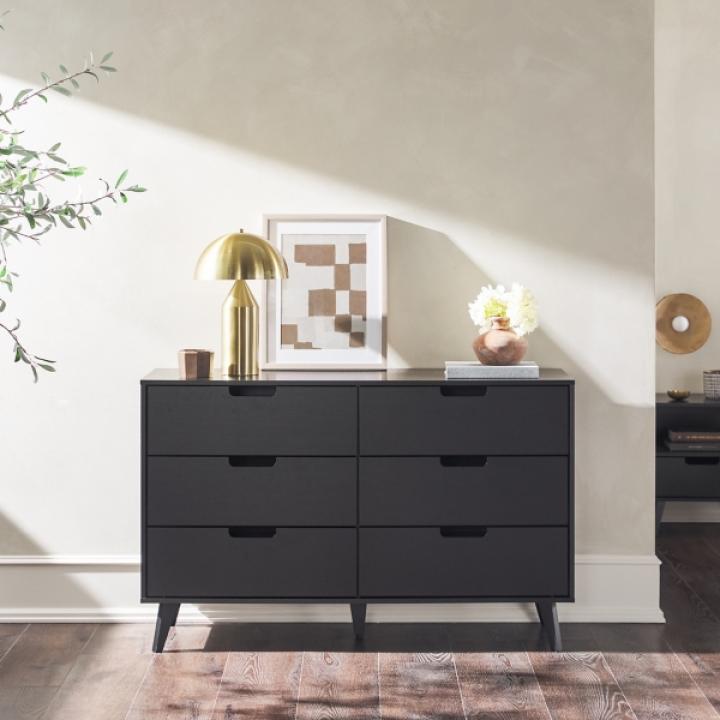 Black Simple Grooved Handle 6-Drawer Dresser