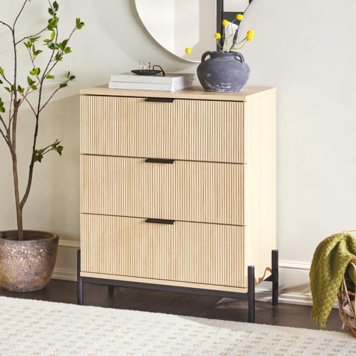 Coastal Oak Reeded 3-Drawer Dresser