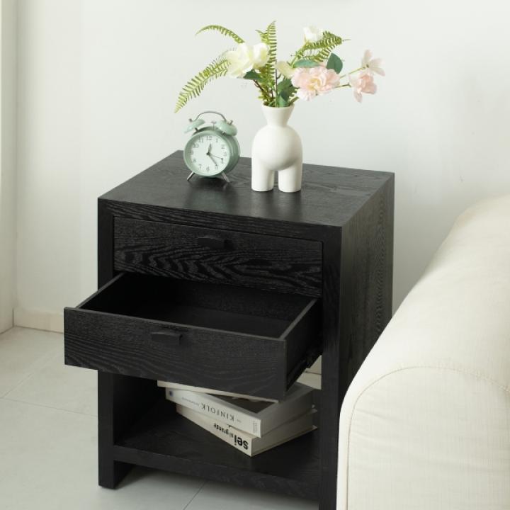 Black Vivara 2-Drawer Nightstand