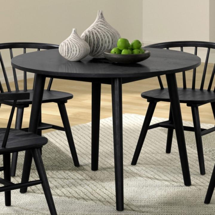 Black Round Veneten Dining Table