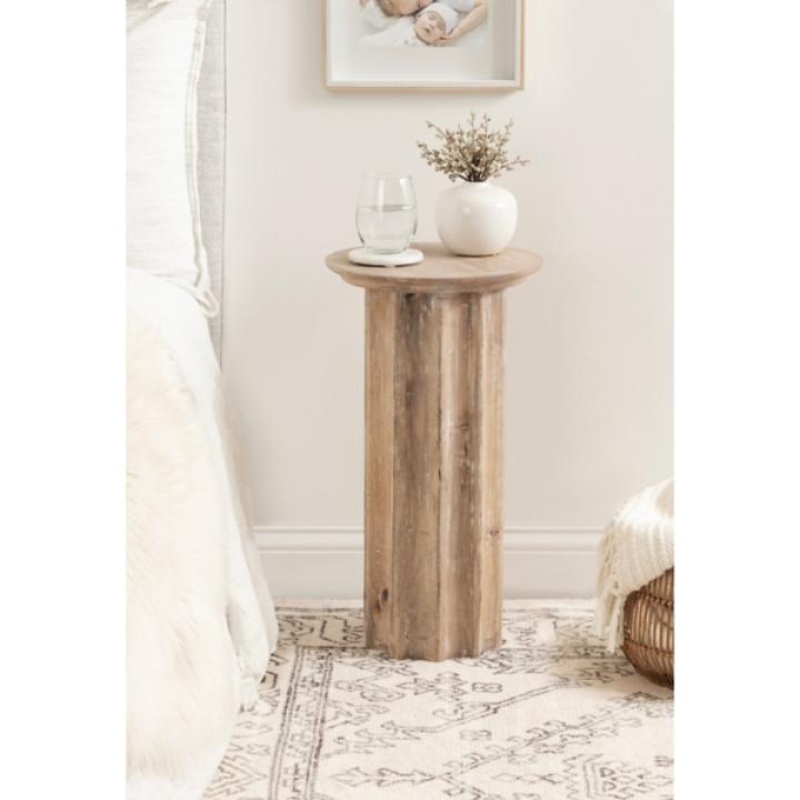 Natural Wood Scalloped Gierson Accent Table