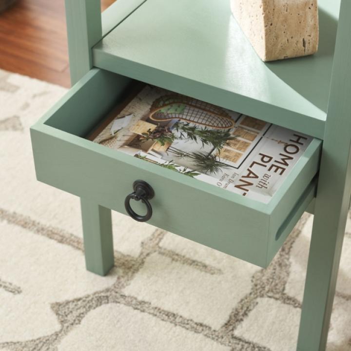 Green Lelia Cottage Accent Table
