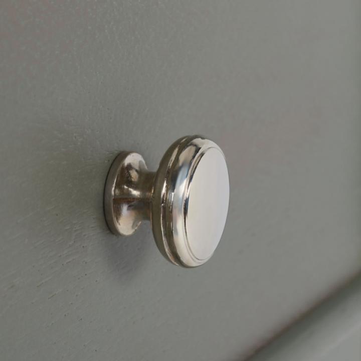 Gray Elm Mirsade Traditional Accent Table