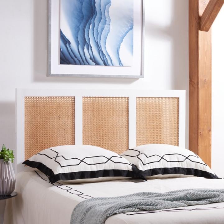 Safavieh Vienna White Cane Full Size Headboard